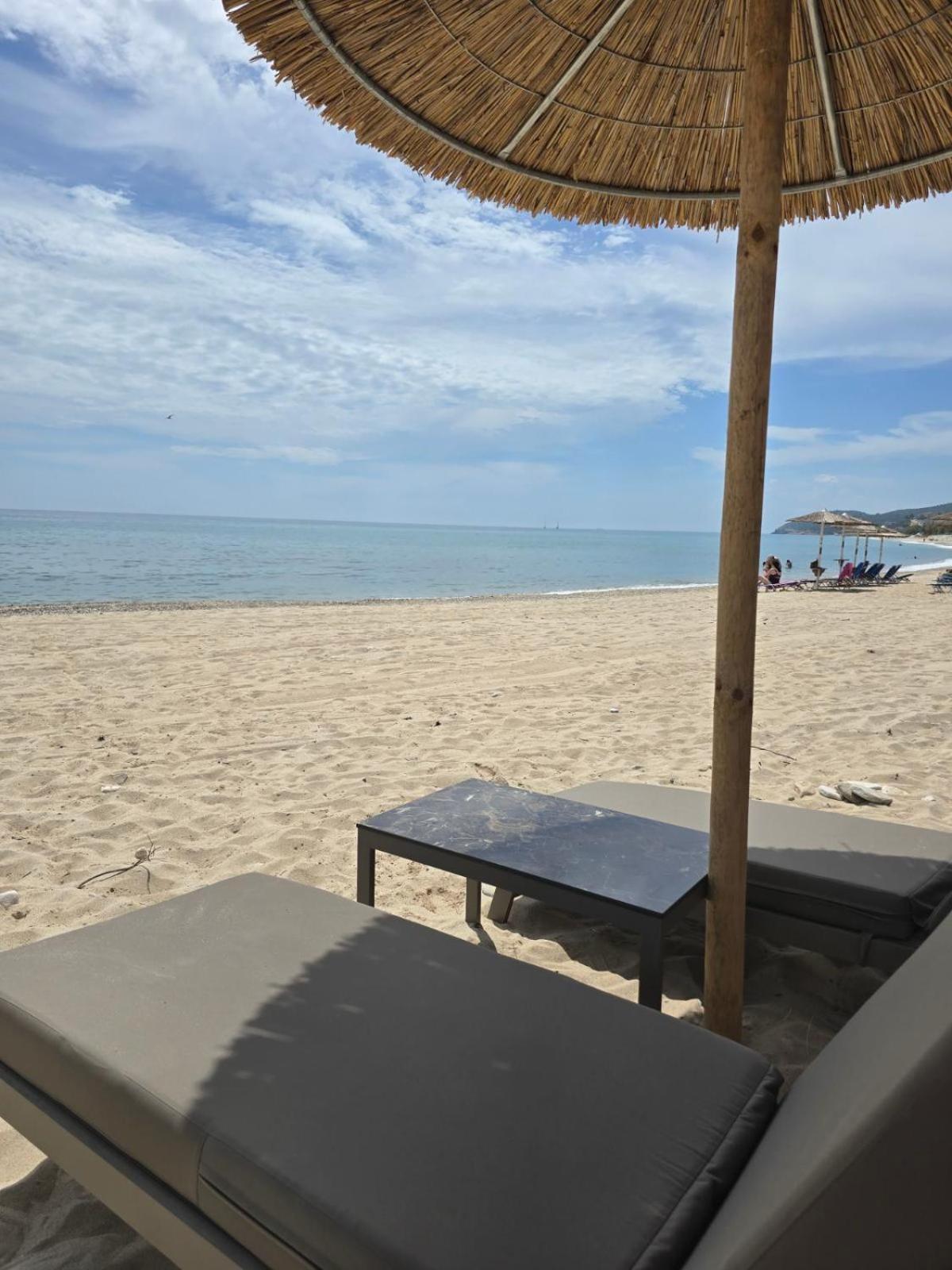 Anna Beach Suites Limenaria  Ngoại thất bức ảnh