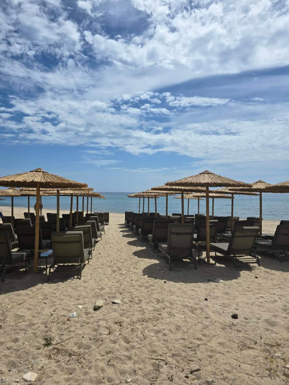 Anna Beach Suites Limenaria  Ngoại thất bức ảnh